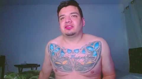 escodamus12 online show from January 24, 1:25 pm