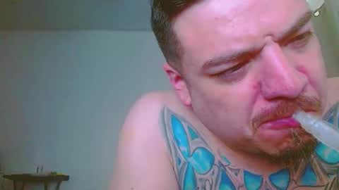 escodamus12 online show from February 8, 5:39 pm