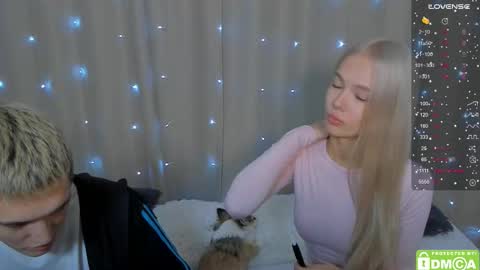 Megan and Brad online show from December 2, 2:04 pm