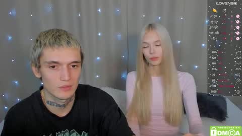 Megan and Brad online show from December 17, 1:29 pm