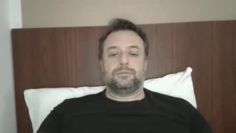 esibizionista 91 online show from December 19, 10:05 pm