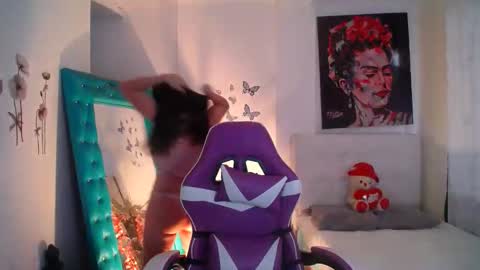 Esmeralda online show from September 22, 8:13 pm