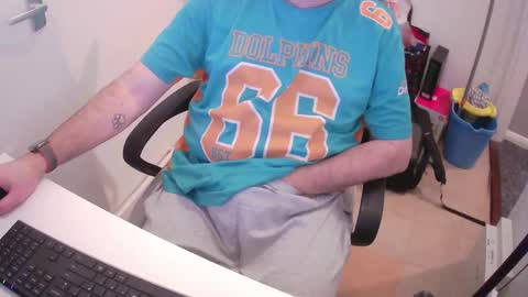 Morph online show from February 16, 9:27 pm