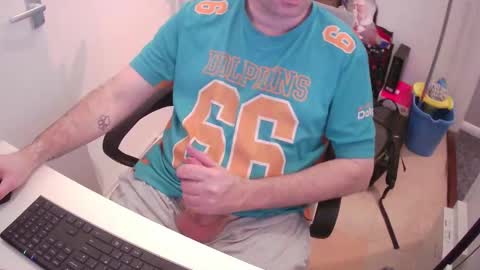 Morph online show from February 19, 9:14 pm