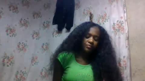 estancelee online show from July 29, 9:31 am