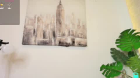 Snapshot of estefanyy_ chatting on March 3, 5:52 pm estefany online show from March 3, 5:52 pm