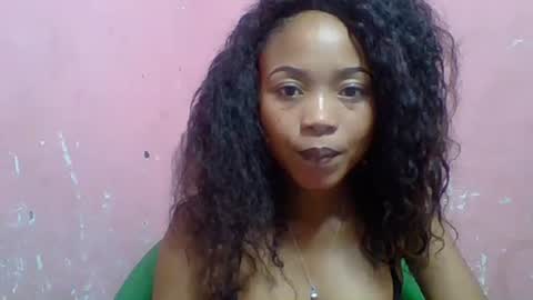 estelah20 online show from September 18, 10:30 am