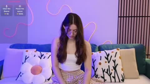 Snapshot of ester_hill chatting on February 27, 9:25 pm Ester online show from February 27, 9:25 pm