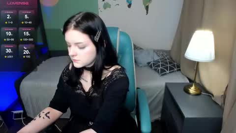 Ester  online show from March 18, 3:51 pm