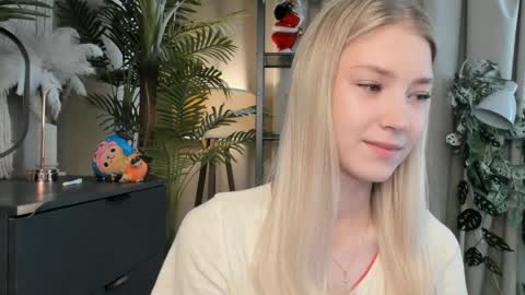 Natalie online show from May 24, 6:31 am