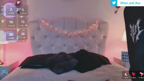 ethan and ava online show from September 23, 1:05 pm