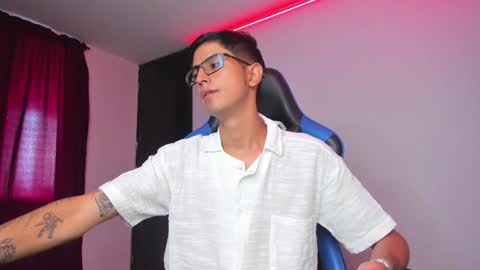 ETHAN SAI online show from January 5, 8:00 pm