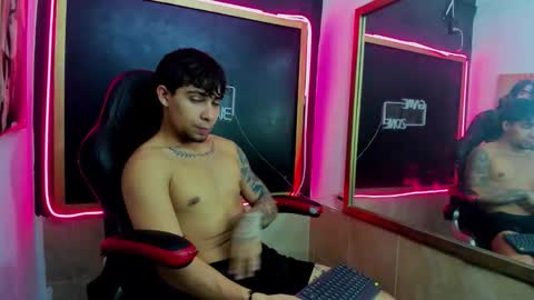 Ethan online show from November 10, 4:15 am