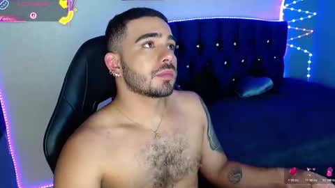 Ethan online show from March 26, 11:54 pm