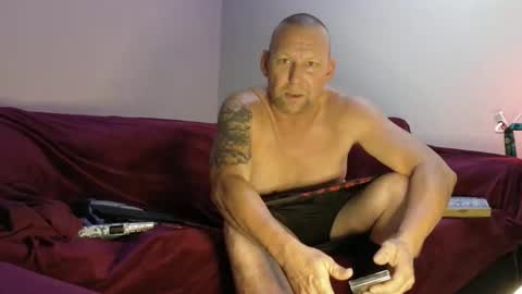 ethanisback782024 online show from March 14, 8:57 pm