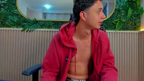 ethanlowell online show from January 8, 4:40 am