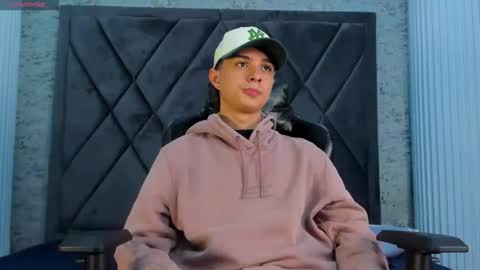 ethanlowell online show from April 1, 8:39 pm