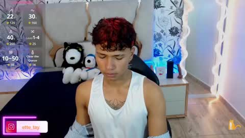 ette online show from October 13, 3:08 am