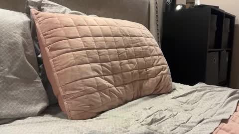 eu_dude online show from February 2, 2:09 am