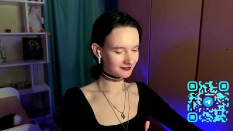 Kate online show from March 28, 1:12 pm