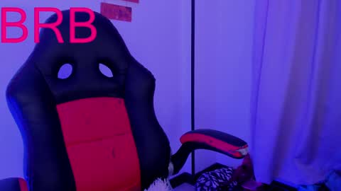 Snapshot of eva1green1 chatting on February 6, 2:33 am eva1green1 online show from February 6, 2:33 am