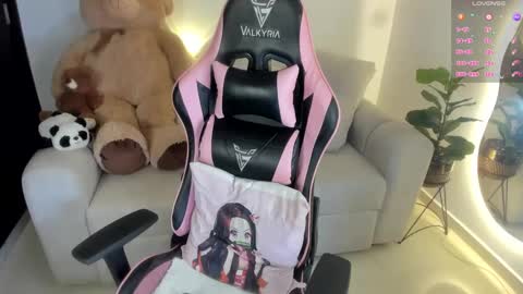 Eva   online show from March 11, 11:04 pm