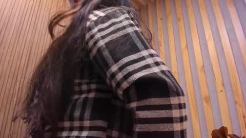Snapshot of eva_macalliter chatting on February 20, 5:44 am Angelinne online show from February 20, 5:44 am