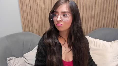 Snapshot of eva_macalliter chatting on March 8, 2:23 am Angelinne online show from March 8, 2:23 am