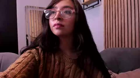 Snapshot of eva_macalliter chatting on September 10, 1:56 pm Angelinne online show from September 10, 1:56 pm