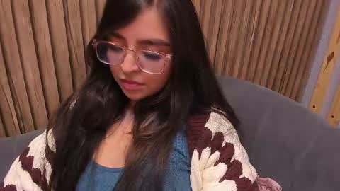 Snapshot of eva_macalliter chatting on January 29, 9:55 am Angelinne online show from January 29, 9:55 am