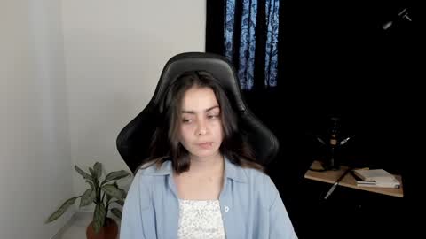 eva_monn online show from December 28, 9:40 pm