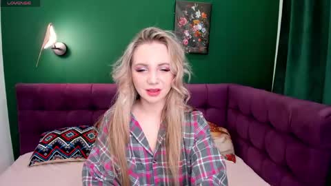 Eva 3 online show from April 18, 2:13 am