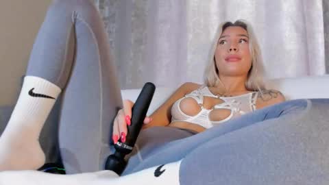 Eva online show from October 20, 9:47 am