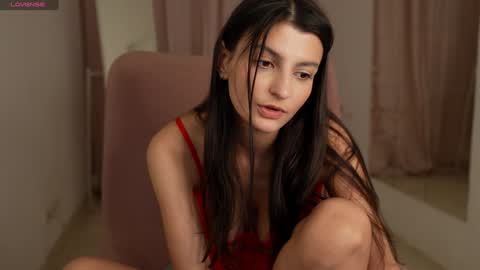 Snapshot of eva_ro chatting on January 11, 7:05 pm EVA online show from January 11, 7:05 pm