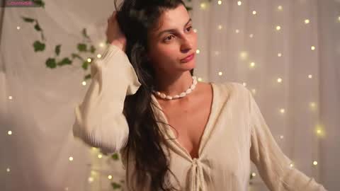 Snapshot of eva_ro chatting on February 19, 9:03 pm EVA online show from February 19, 9:03 pm