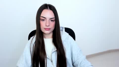 Eva online show from February 1, 4:11 pm