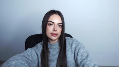 Eva online show from November 19, 1:43 pm