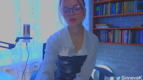 Hi there i am Eva and i wish create a nice community with you so join my Ticket Show for more pleasure online show from February 23, 7:44 am