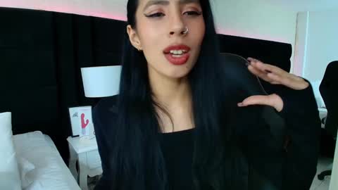 Snapshot of evaa_cloee chatting on September 26, 4:20 am EVA CLOEE online show from September 26, 4:20 am