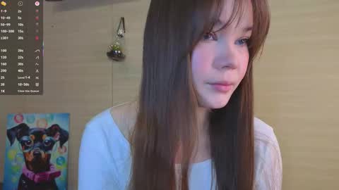 Snapshot of evabate chatting on October 9, 5:57 am Hi my name is Eva welcome online show from October 9, 5:57 am