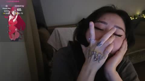 Eva online show from October 1, 1:43 pm