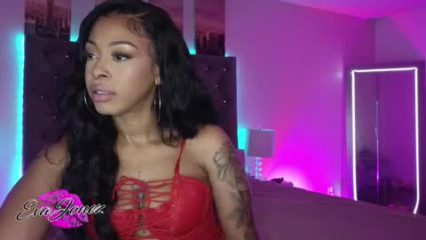 Eva online show from December 19, 8:21 am