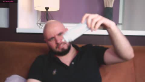 Lisa online show from January 13, 2:00 pm