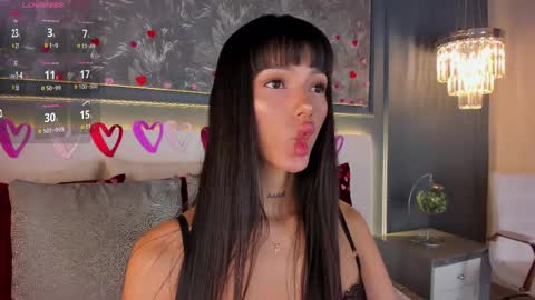 Snapshot of evamoretti chatting on February 16, 1:47 am Eva Moretti online show from February 16, 1:47 am