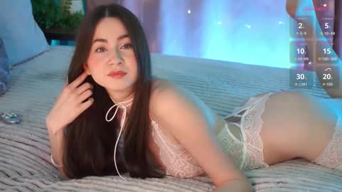 Snapshot of evamossi chatting on September 15, 6:04 am Eva online show from September 15, 6:04 am