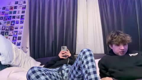 Evan Brown online show from March 9, 4:38 am