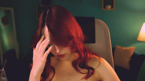 Eva  online show from April 17, 3:14 pm