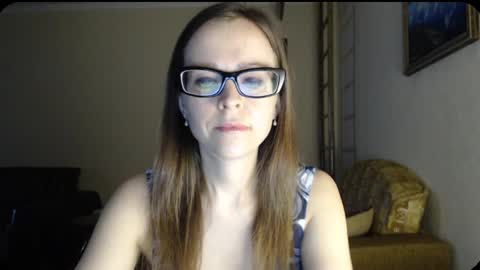 Snapshot of evangeline06 chatting on January 28, 8:25 am YourMistress online show from January 28, 8:25 am