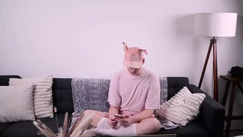 Evan Skye online show from September 9, 10:43 pm