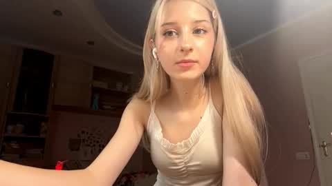 Snapshot of evaqt chatting on October 9, 8:31 am Eva online show from October 9, 8:31 am